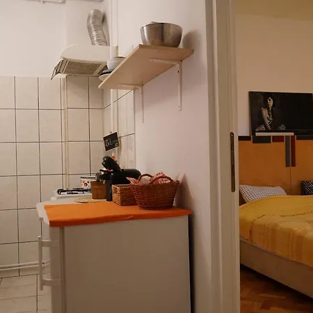 Апартаменти Cluj-napoca Retreat *